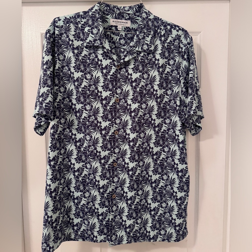Mizzen + Main Floral Button Down, L